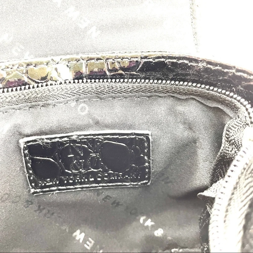 New York & Company wristlet
